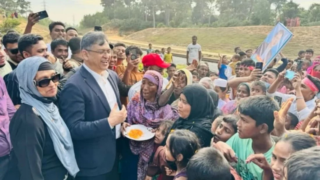 প্রার্থী ঘোষণার পর প্রথমবারের মতো নির্বাচনী গণসংযোগে সালাহউদ্দিন আহমদ